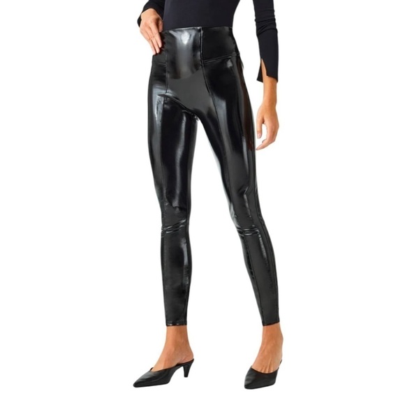 SPANXshape Faux Leather Patent Laggings - Picture 5 of 12